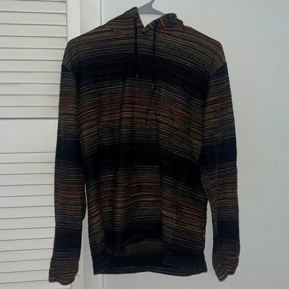 Men’s billabong hoodie WILL TAKE OFFERS